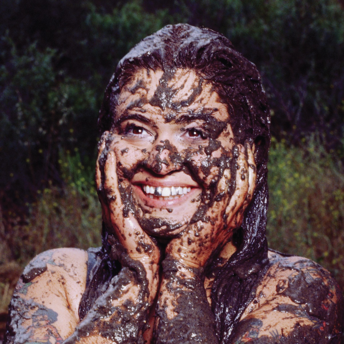 Remi Wolf – Mud